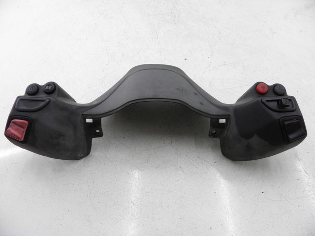 photo de HANDLE BAR PANEL SWITCH PIAGGIO XEVO 400 (2007) - Technical close-up