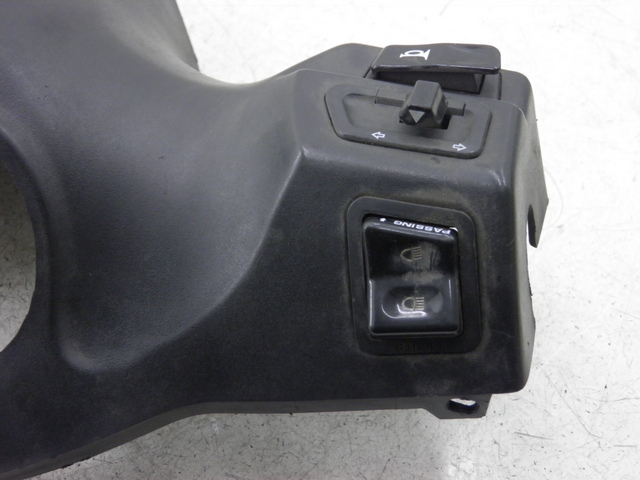 photo de HANDLE BAR PANEL SWITCH SYM ORBIT 2 4T 50 (2008 - 2017)