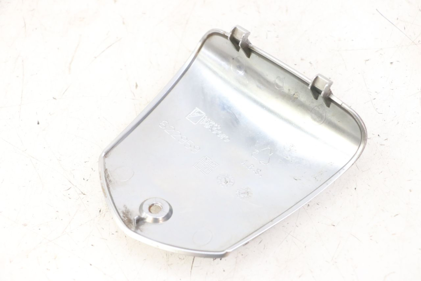 photo de HANDLEBAR COVER PIAGGIO MP3 LT 400 (2007 - 2012)