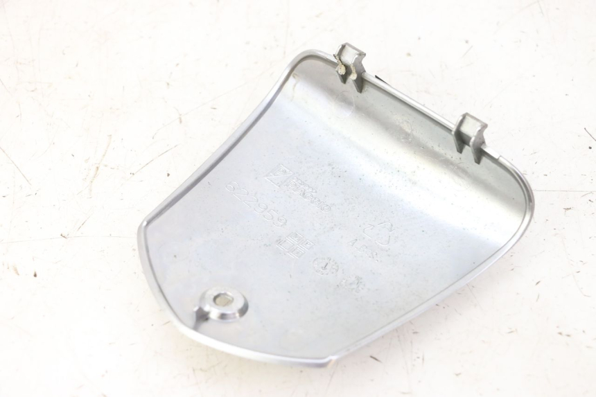 photo de HANDLE BAR PANEL PIAGGIO MP3 RL 250 (2007 - 2010)
