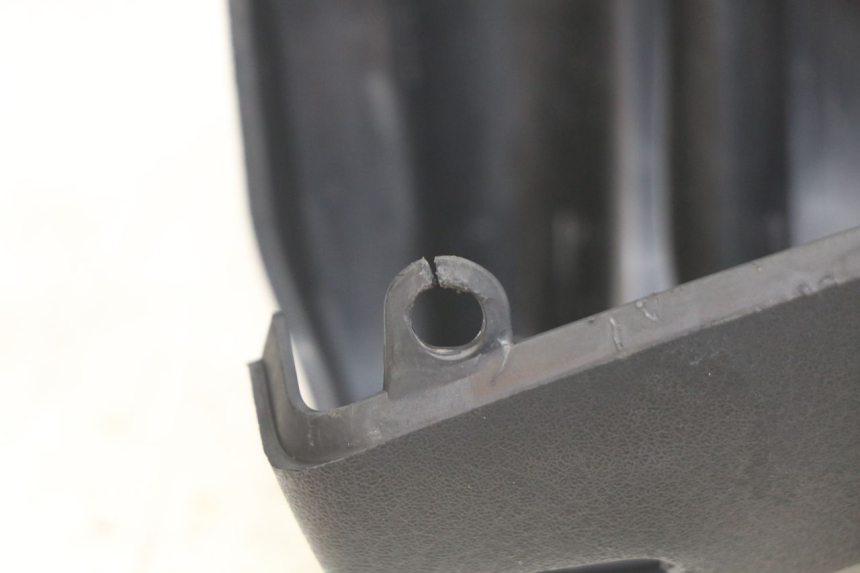 photo de HANDLEBAR COVER PIAGGIO FLY 2T 50 (2004 - 2017)