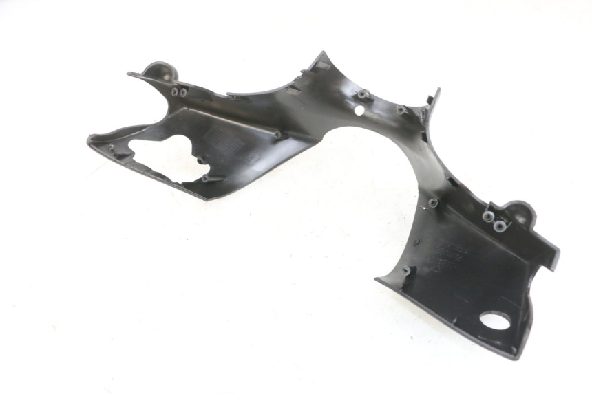 photo de HANDLEBAR COVER PIAGGIO ZIP 4T 50 (2018 - 2020) - Fixing points details