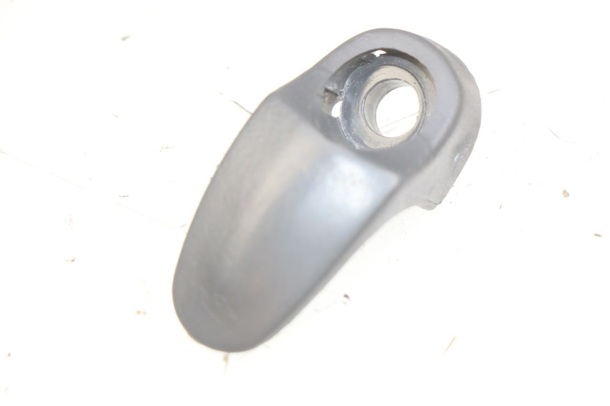 photo de LUGGAGE HOOK KYMCO AGILITY 16+ 4T 50 (2018 - 2023)