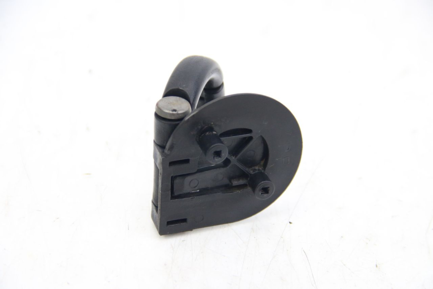 photo de LUGGAGE HOOK APRILIA SR 2T 50 (2012 - 2017)