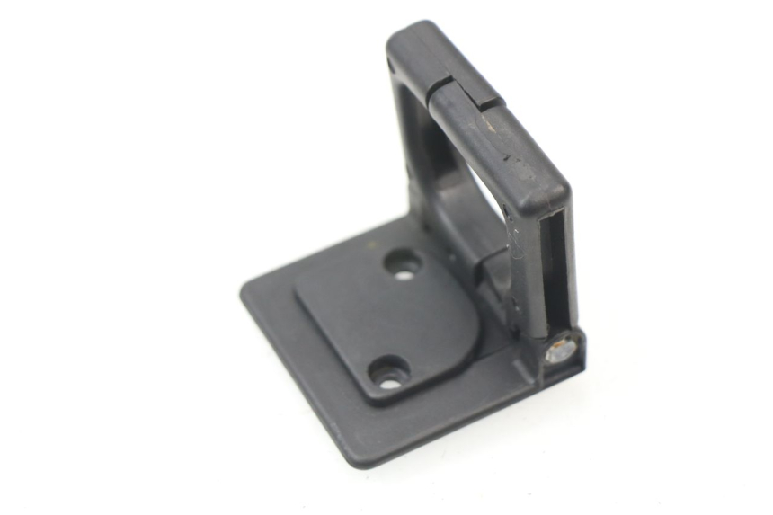 photo de LUGGAGE HOOK PEUGEOT CITYSTAR 50 (2013 - 2017)