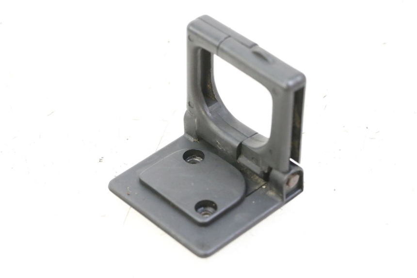 photo de BAG HOOK PEUGEOT ELYSTAR 50 (2002 - 2014)