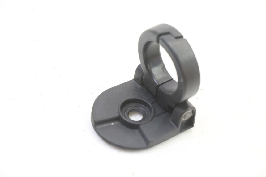 photo de BAG HOOK SYM FIDDLE 3 III 50 (2014 - 2020)