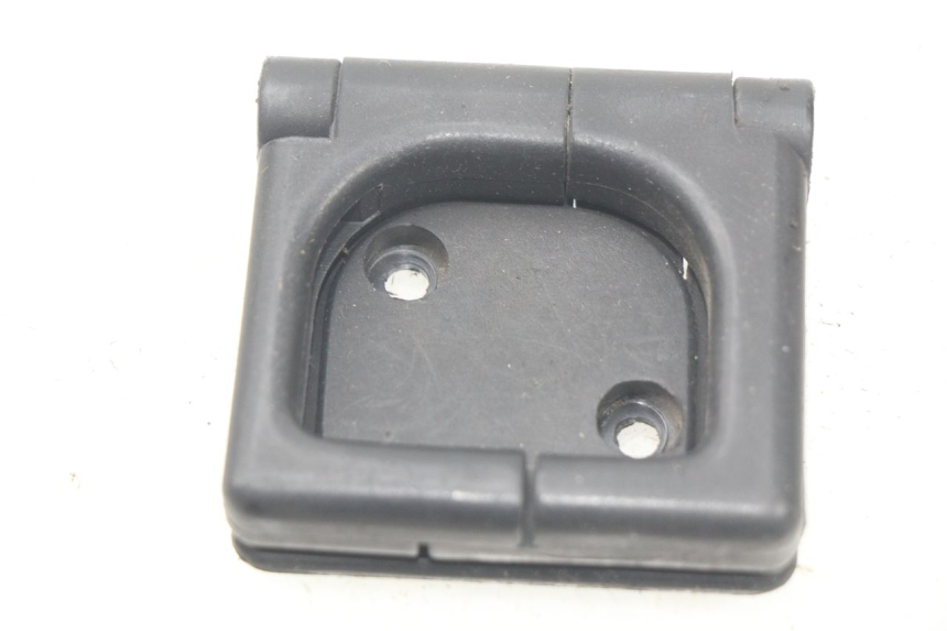 photo de LUGGAGE HOOK PEUGEOT CITYSTAR 50 (2013 - 2017)