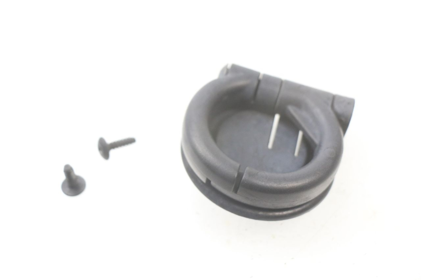 photo de BAG HOOK PIAGGIO BEVERLY 125 (1998 - 2005)