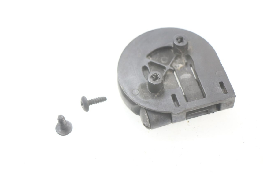 photo de BAG HOOK PIAGGIO BEVERLY 125 (1998 - 2005)