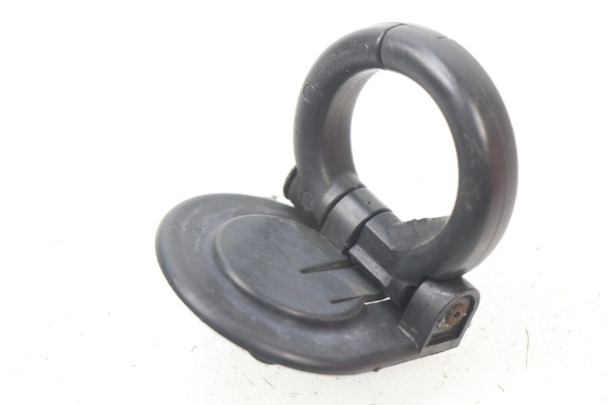photo de BAG HOOK PIAGGIO BEVERLY 125 (1998 - 2005)