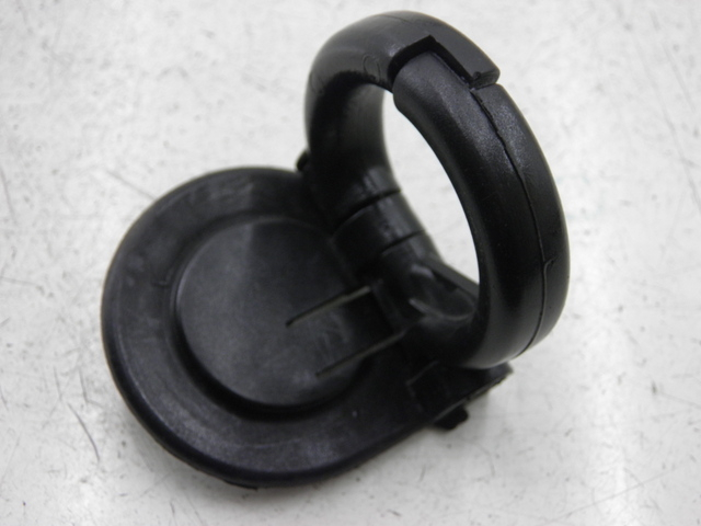 photo de BAG HOOK PIAGGIO MP3 125 (2006 - 2014)