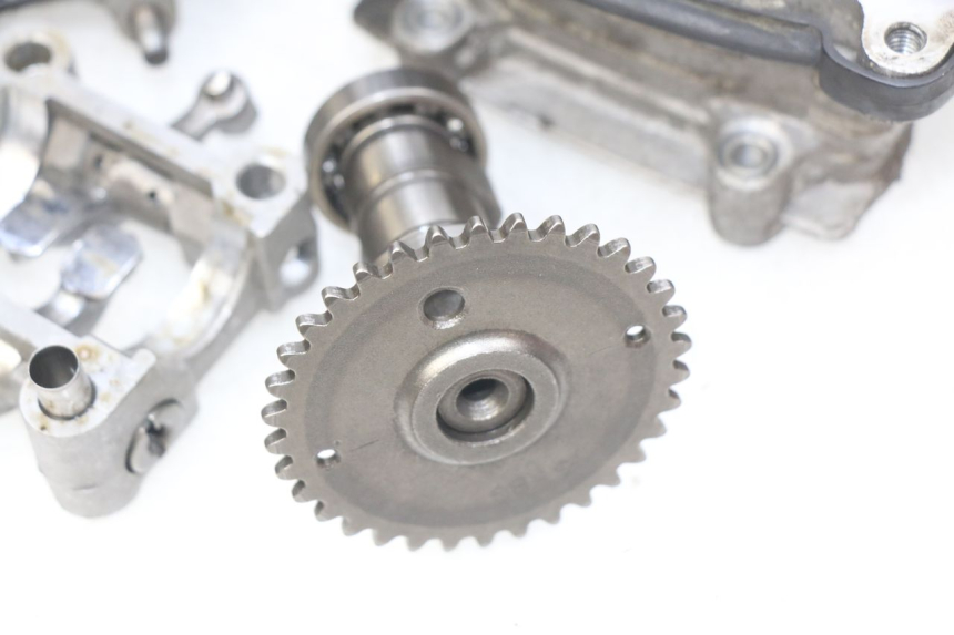 photo de CYLINDER HEAD KYMCO AGILITY 4T 50 (2005 - 2018)