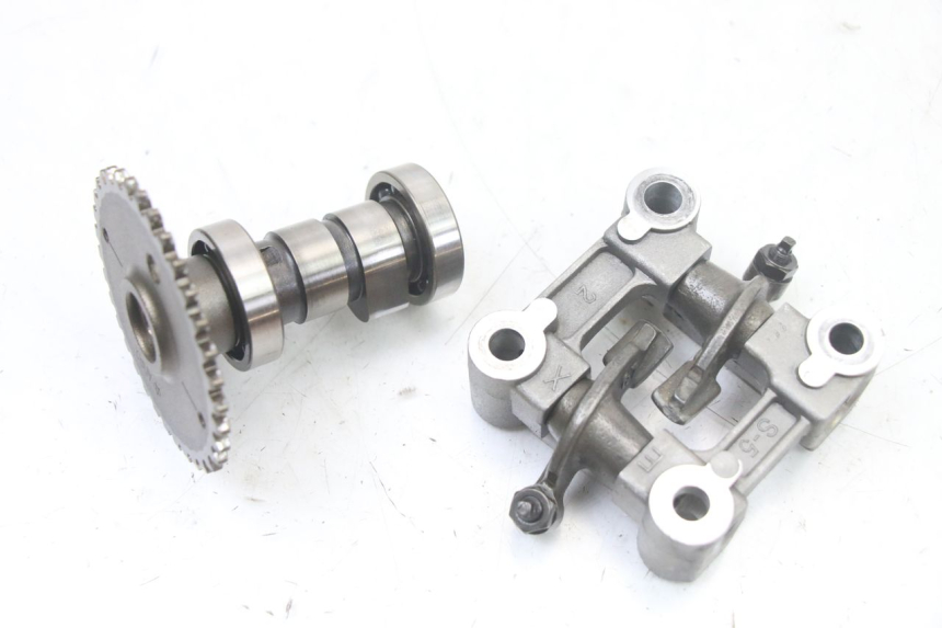 photo de CYLINDER HEAD KYMCO AGILITY 4T 50 (2018 - 2022)