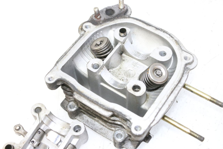 photo de CYLINDER HEAD KYMCO AGILITY 4T 50 (2005 - 2018)