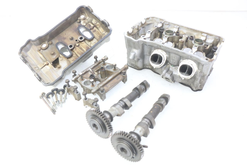 photo de REAR CYLINDER HEAD HONDA VFR FI RC46 800 (1998 - 2001)