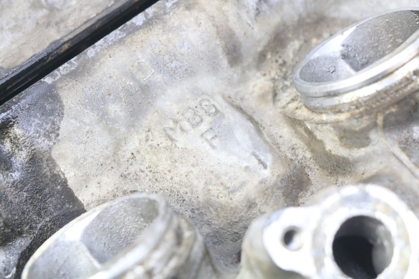 photo de FRONT CYLINDER HEAD HONDA VFR FI RC46 800 (1998 - 2001)