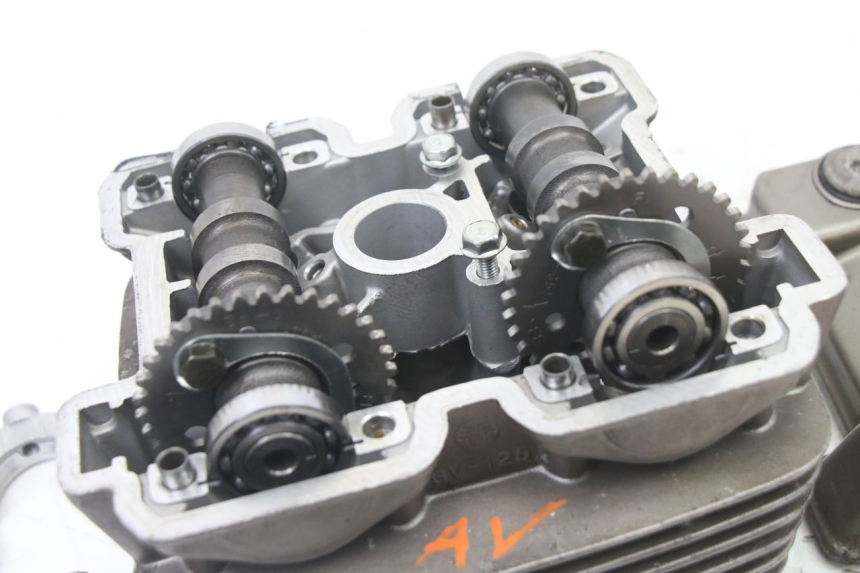 photo de FRONT CYLINDER HEAD HYOSUNG GTR 125 (2006 - 2008)
