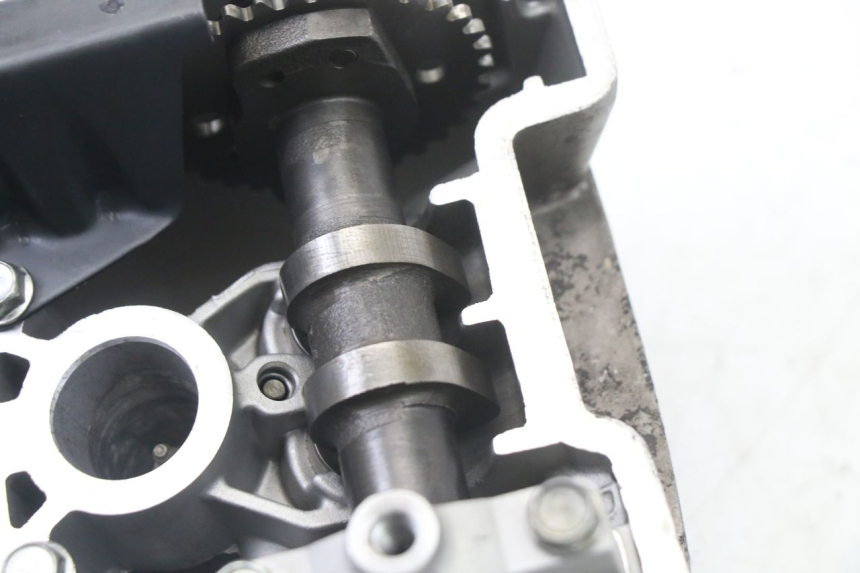photo de FRONT CYLINDER HEAD HYOSUNG GTR 125 (2006 - 2008)