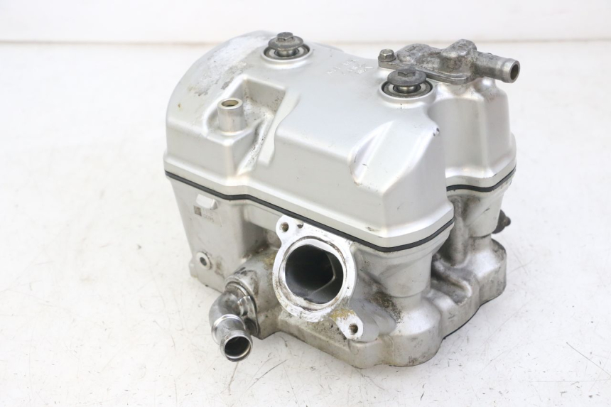 photo de FRONT CYLINDER HEAD HONDA NTV DEAUVILLE ABS 700 (2007 - 2016)