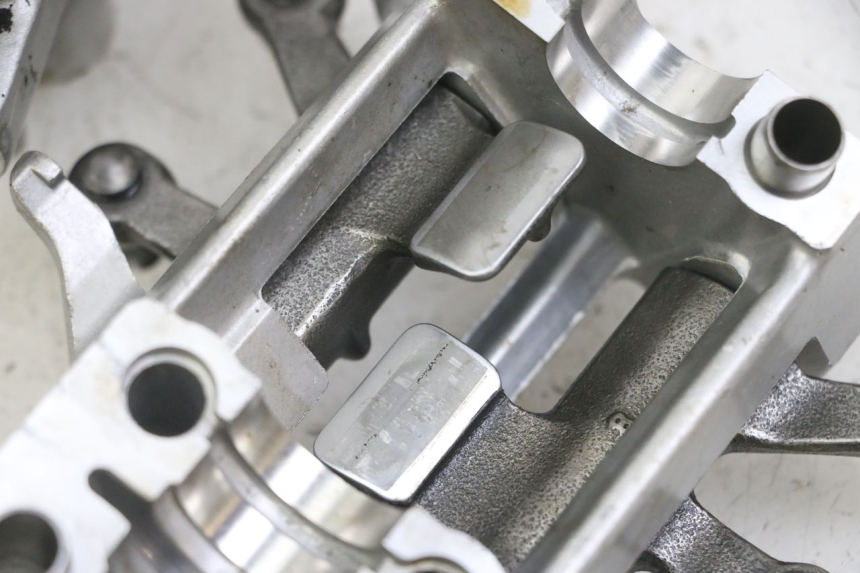 photo de FRONT CYLINDER HEAD HONDA NTV DEAUVILLE ABS 700 (2007 - 2016)