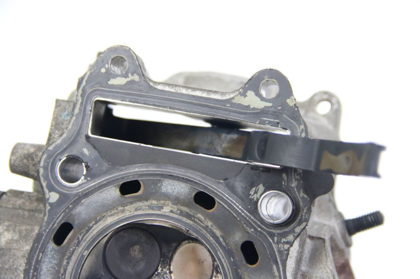 photo de CYLINDER HEAD SUZUKI BURGMAN 125 (2007 - 2014)