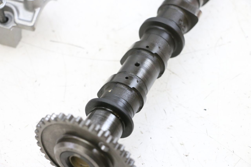 photo de CYLINDER HEAD SUZUKI BURGMAN 650 (2013 - 2020)