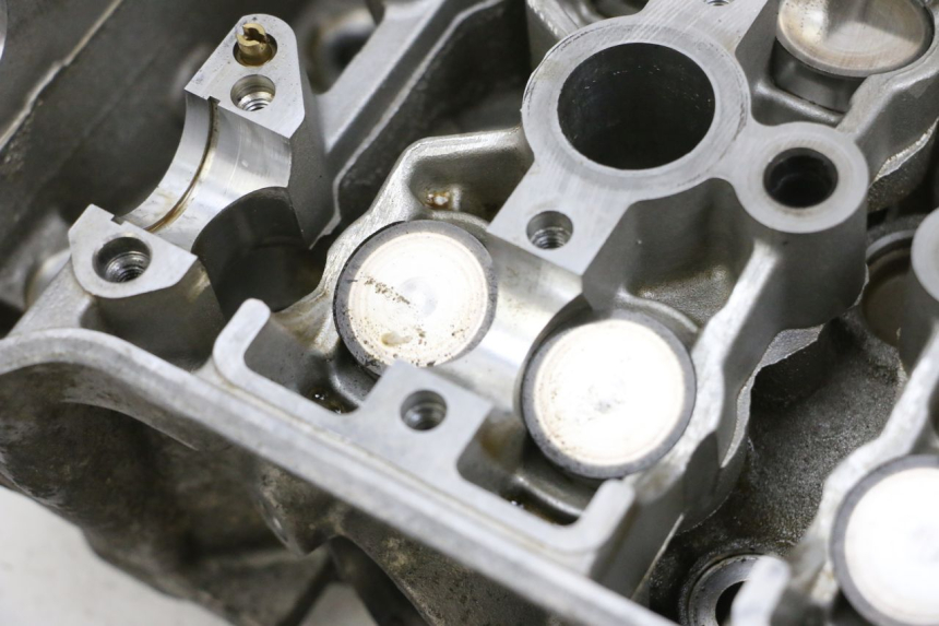 photo de CYLINDER HEAD SUZUKI BURGMAN 650 (2013 - 2020)