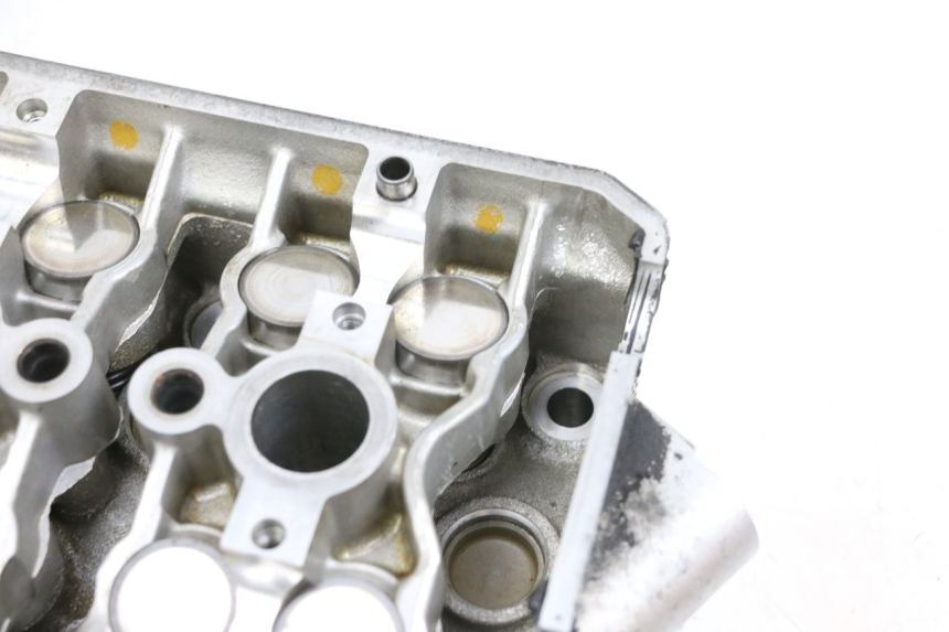 photo de CYLINDER HEAD SUZUKI BURGMAN 650 (2013 - 2020)