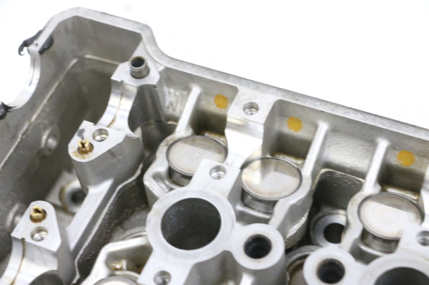 photo de CYLINDER HEAD SUZUKI BURGMAN 650 (2013 - 2020)