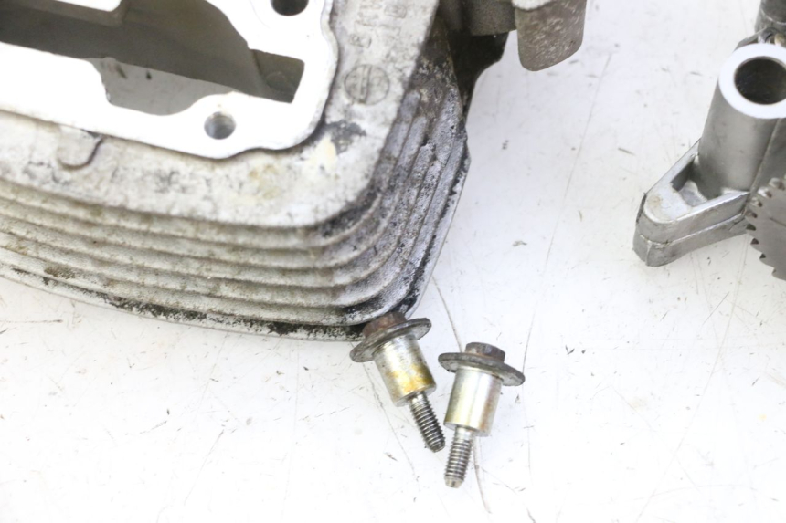 photo de CYLINDER HEAD HONDA CBF 125 (2009 - 2015)