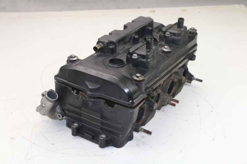 photo de CYLINDER HEAD HONDA CBF N 600 (2004 - 2007)