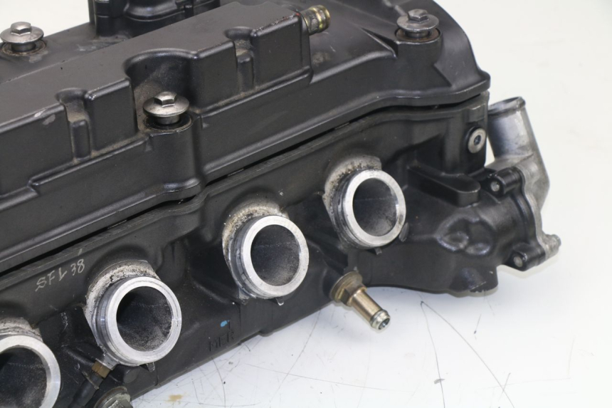photo de CYLINDER HEAD HONDA CBF N 600 (2004 - 2007)