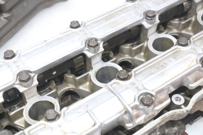 photo de CYLINDER HEAD HONDA CBR RR FIREBLADE 900 (1992 - 1994)