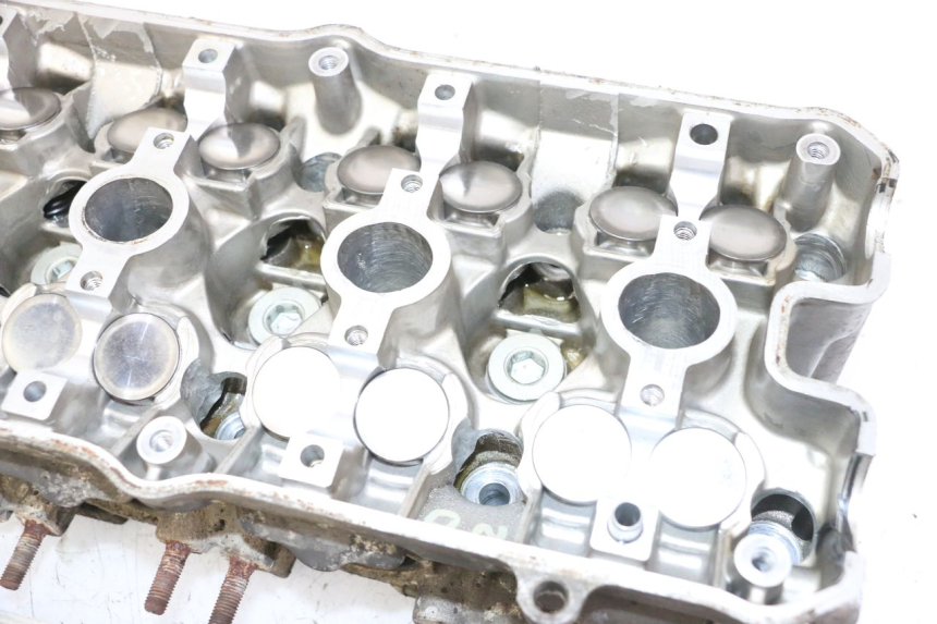 photo de CYLINDER HEAD HONDA CBR RR FIREBLADE 900 (1992 - 1994)