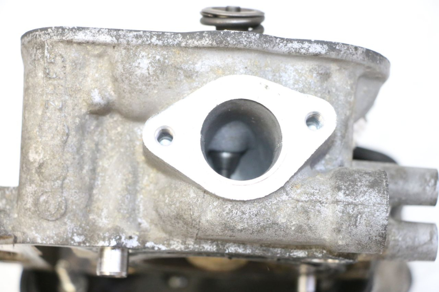 photo de Cylinder head HONDA FES S-WING SWING ABS 125 (2007 - 2015)