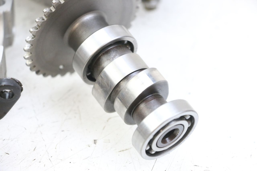 photo de CYLINDER HEAD GOES WIKI 125 (2010 - 2015) - Distinctive features