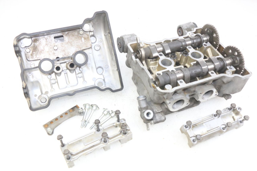 photo de CYLINDER HEAD HONDA FJS SILVERWING SILVER WING 400 (2009 - 2016)