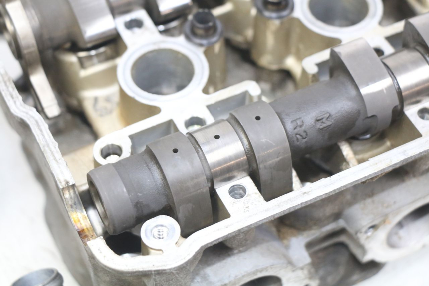 photo de CYLINDER HEAD HONDA FJS SILVERWING SILVER WING 400 (2009 - 2016)