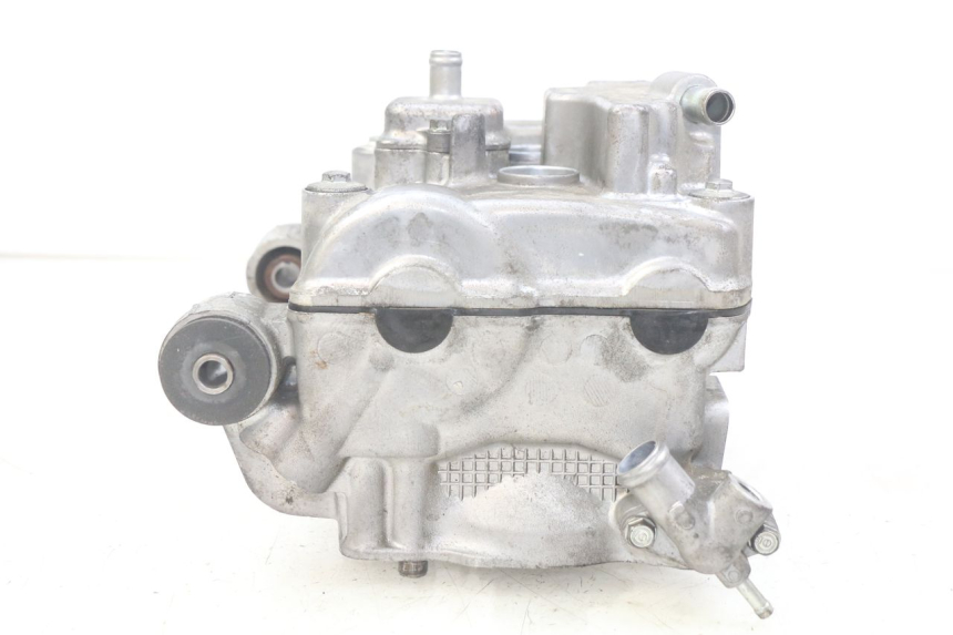 photo de CYLINDER HEAD HONDA FJS SILVERWING SILVER WING 400 (2009 - 2016)