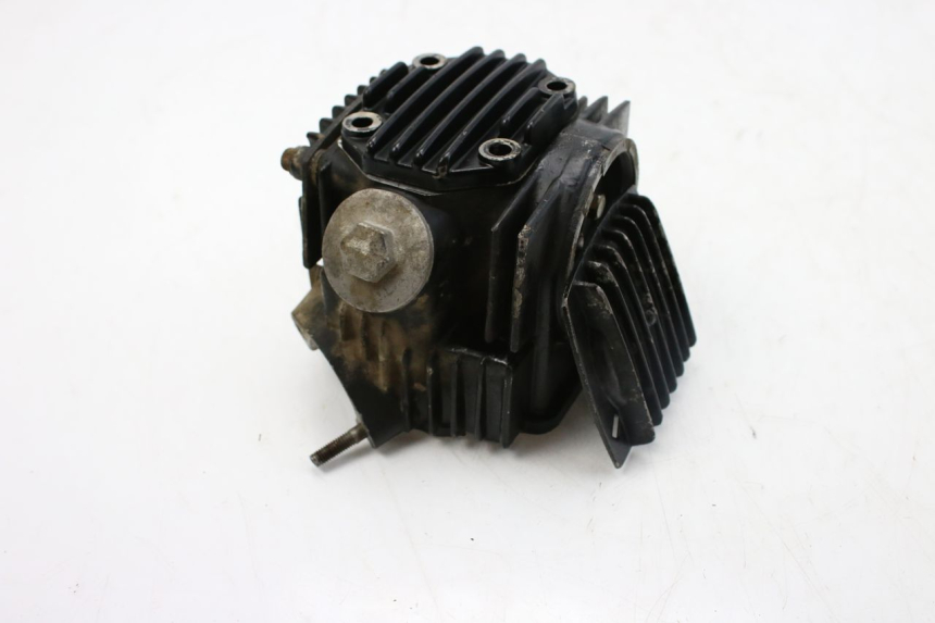 photo de CYLINDER HEAD LONCIN DIRT BIKE 125