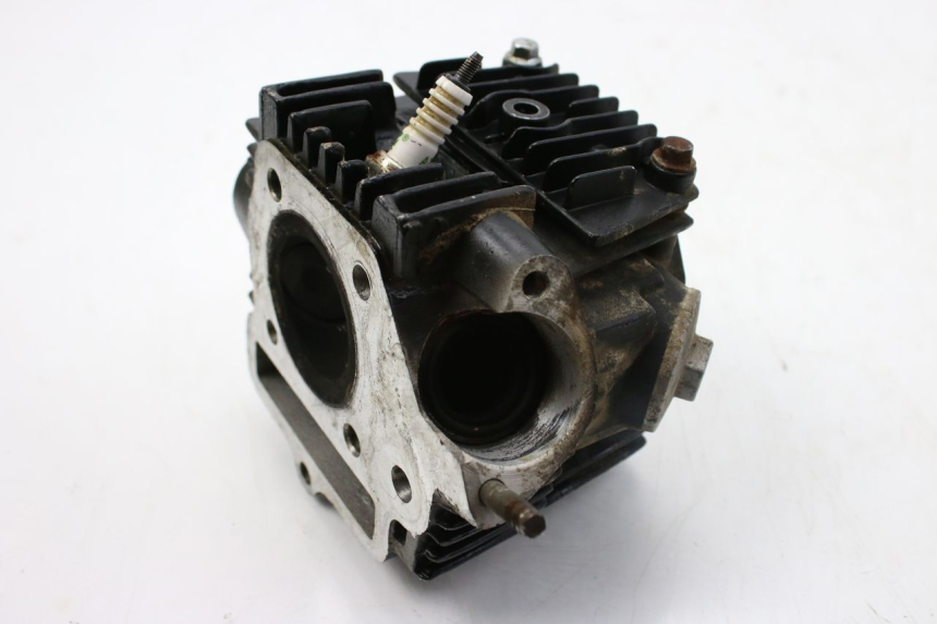 photo de CYLINDER HEAD LONCIN DIRT BIKE 125