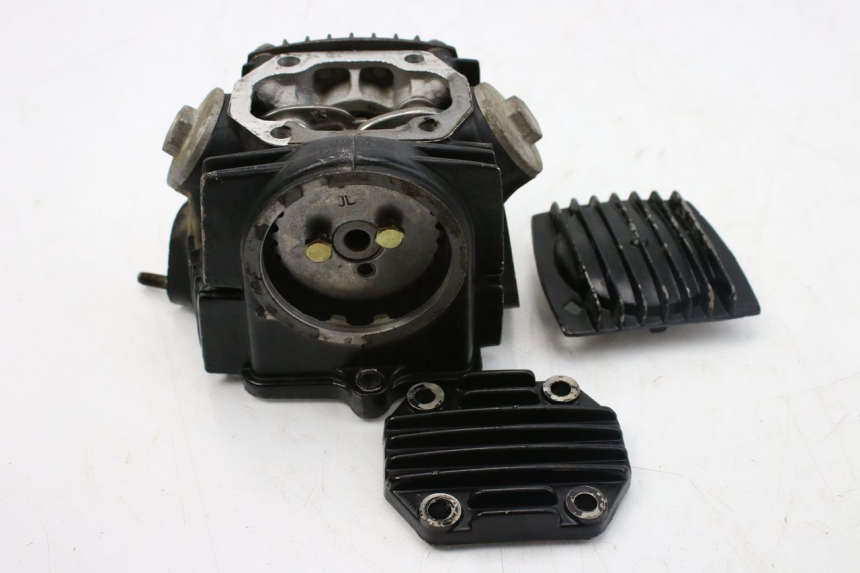 photo de CYLINDER HEAD LONCIN DIRT BIKE 125