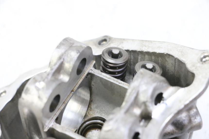 photo de CYLINDER HEAD PIAGGIO MP3 RL 250 (2007 - 2010)