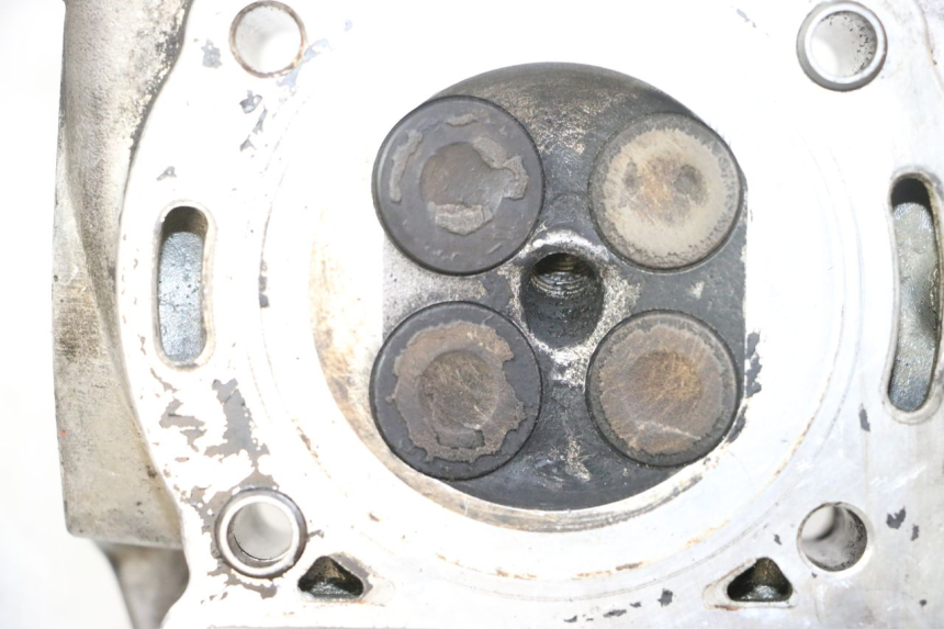 photo de CYLINDER HEAD PIAGGIO MP3 RL 250 (2007 - 2010)