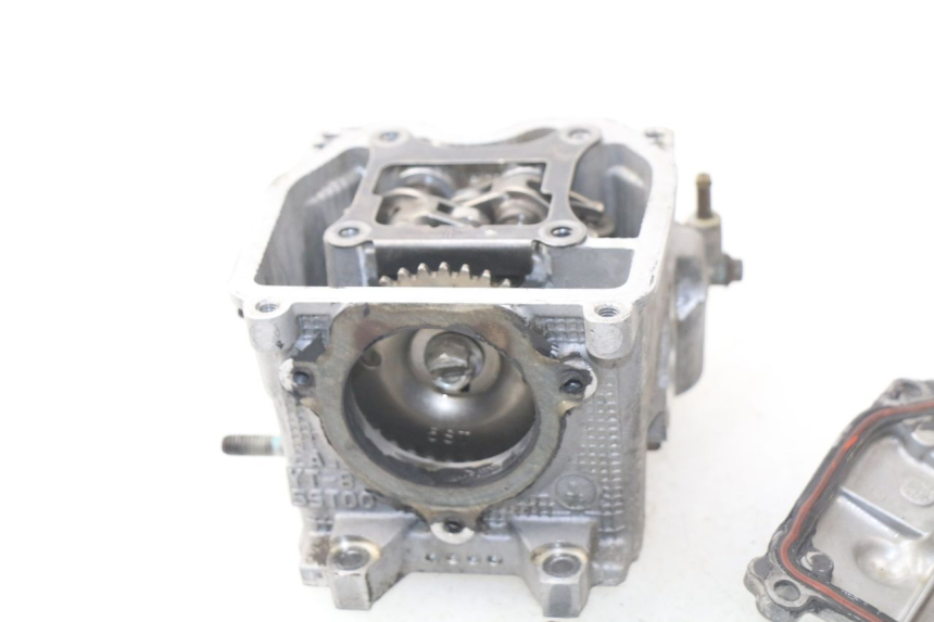 photo de CYLINDER HEAD MBK OVETTO 4T 50 (2008 - 2016)