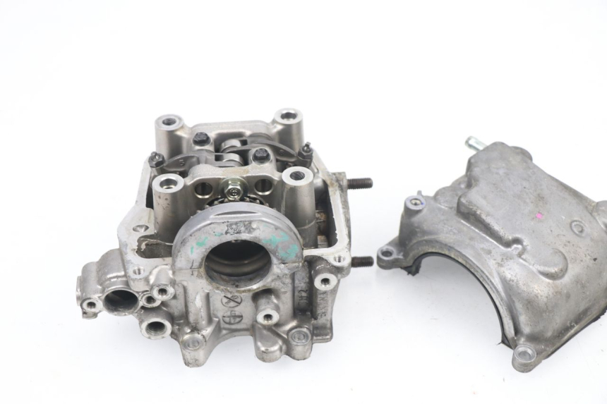 photo de CYLINDER HEAD HONDA PCX (JF28) 125 (2009 - 2011) - Zoom on usage condition