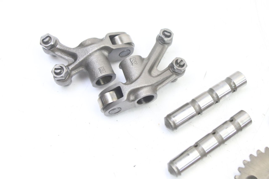 photo de CYLINDER HEAD PEUGEOT SATELIS 125 (2013 - 2018)