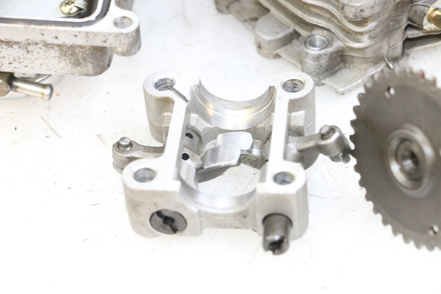 photo de CYLINDER HEAD PEUGEOT V-CLIC VCLIC 50 (2007 - 2013)