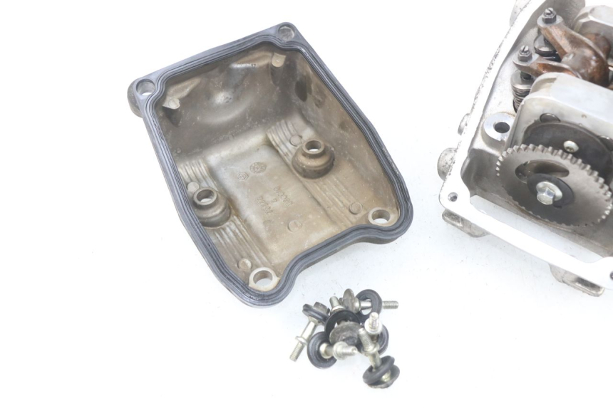 photo de CYLINDER HEAD PIAGGIO MP3 LT 400 (2007 - 2012)